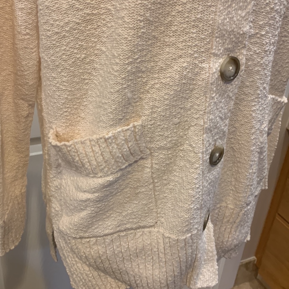 Slub Button Down Cardigan - Picture 2 of 9